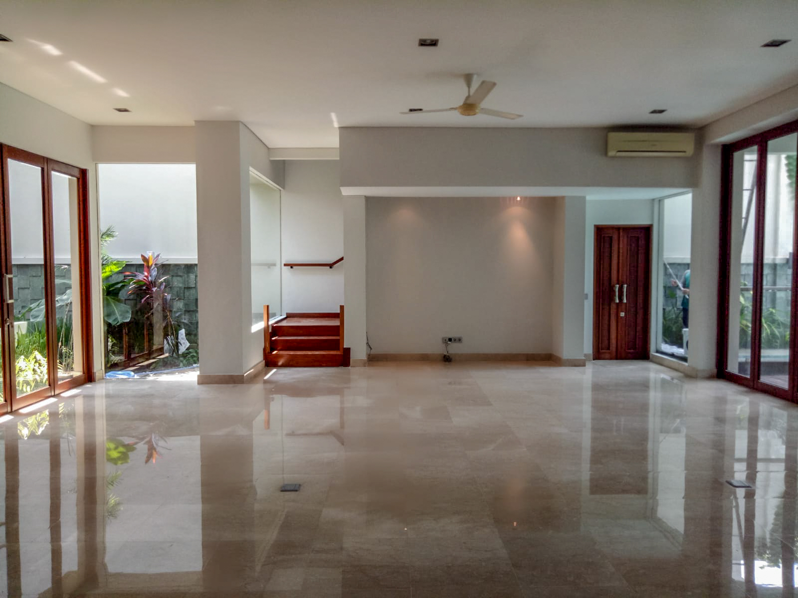 Elegant 4BR Family Sanctuary in Cilandak
