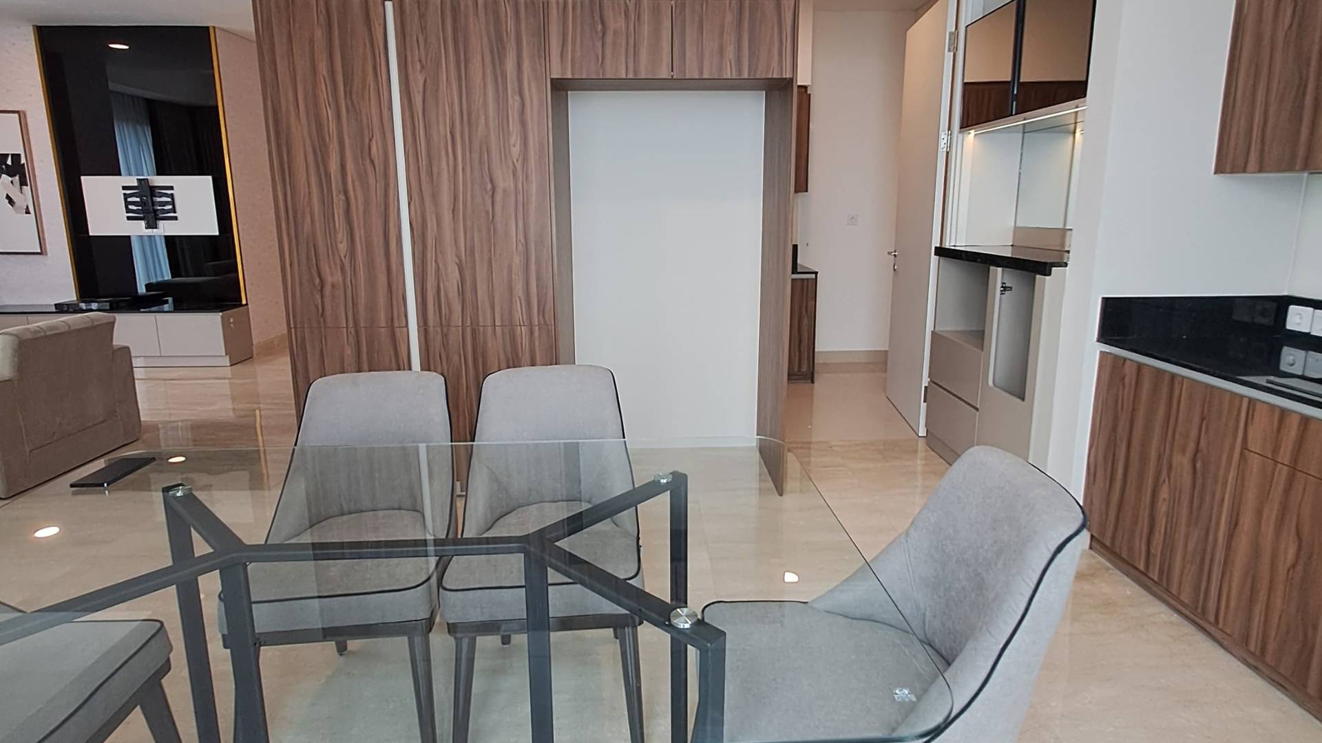Premium 3BR Residence at 57 Promenade