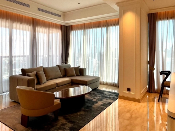 57 Promenade-3BR-Fully Furnished Living Room