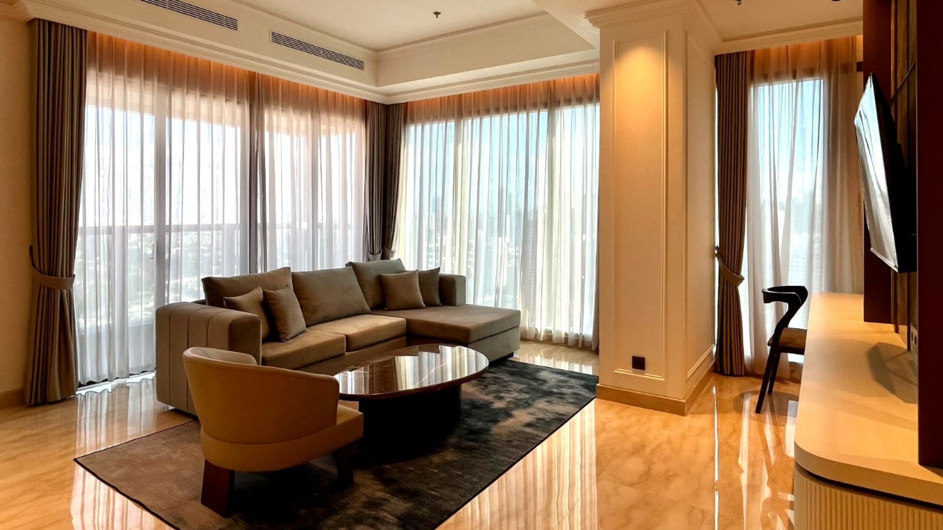 57 Promenade-3BR-Fully Furnished Living Room