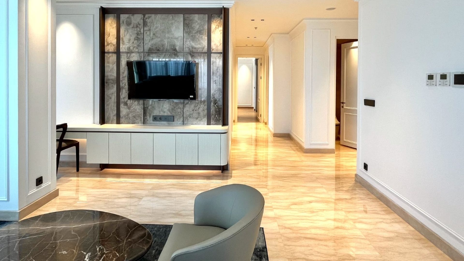 Expansive 3BR Residence at 57 Promenade