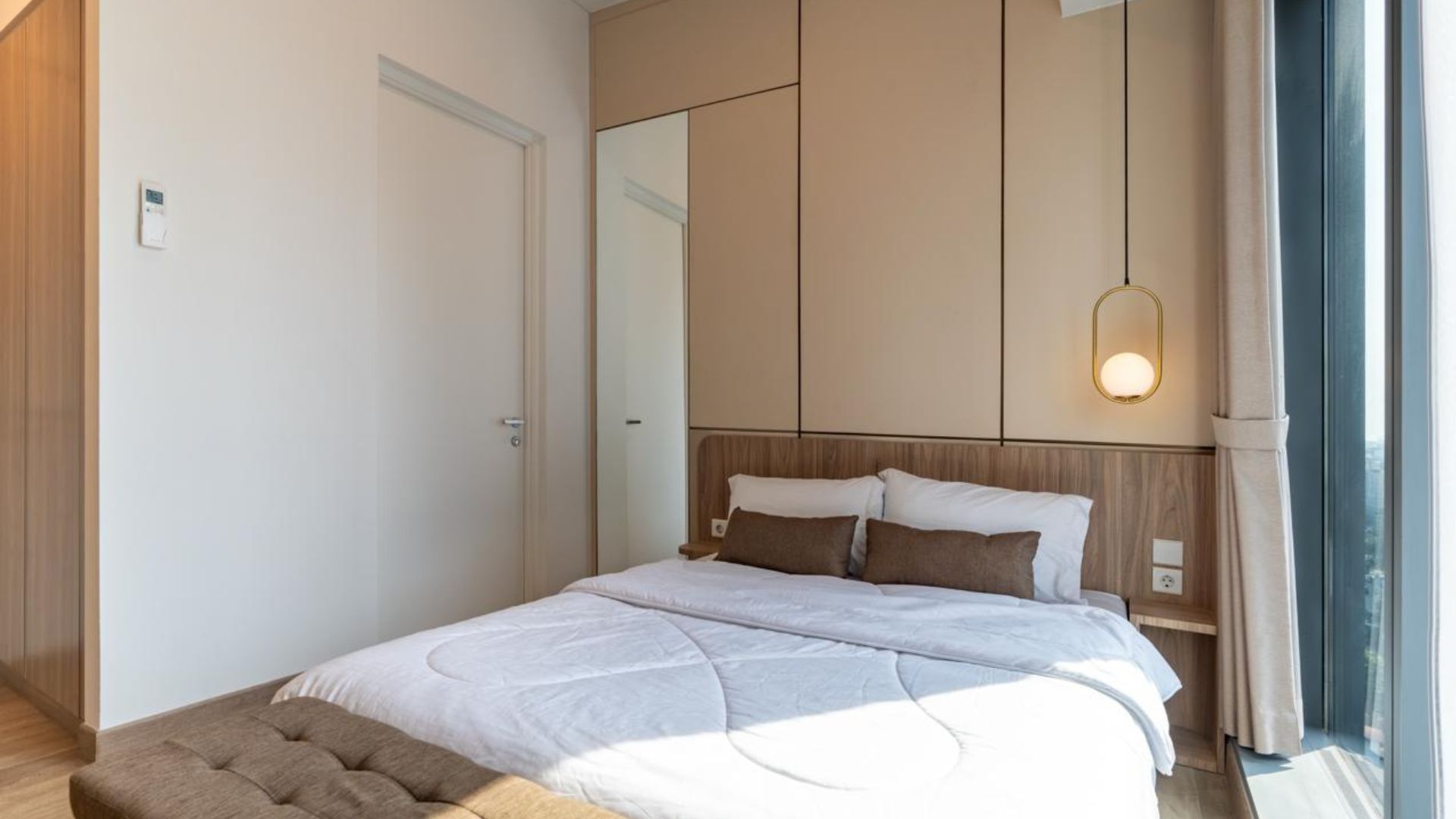 57 Promenade – Compact Stylish 1BR Residence