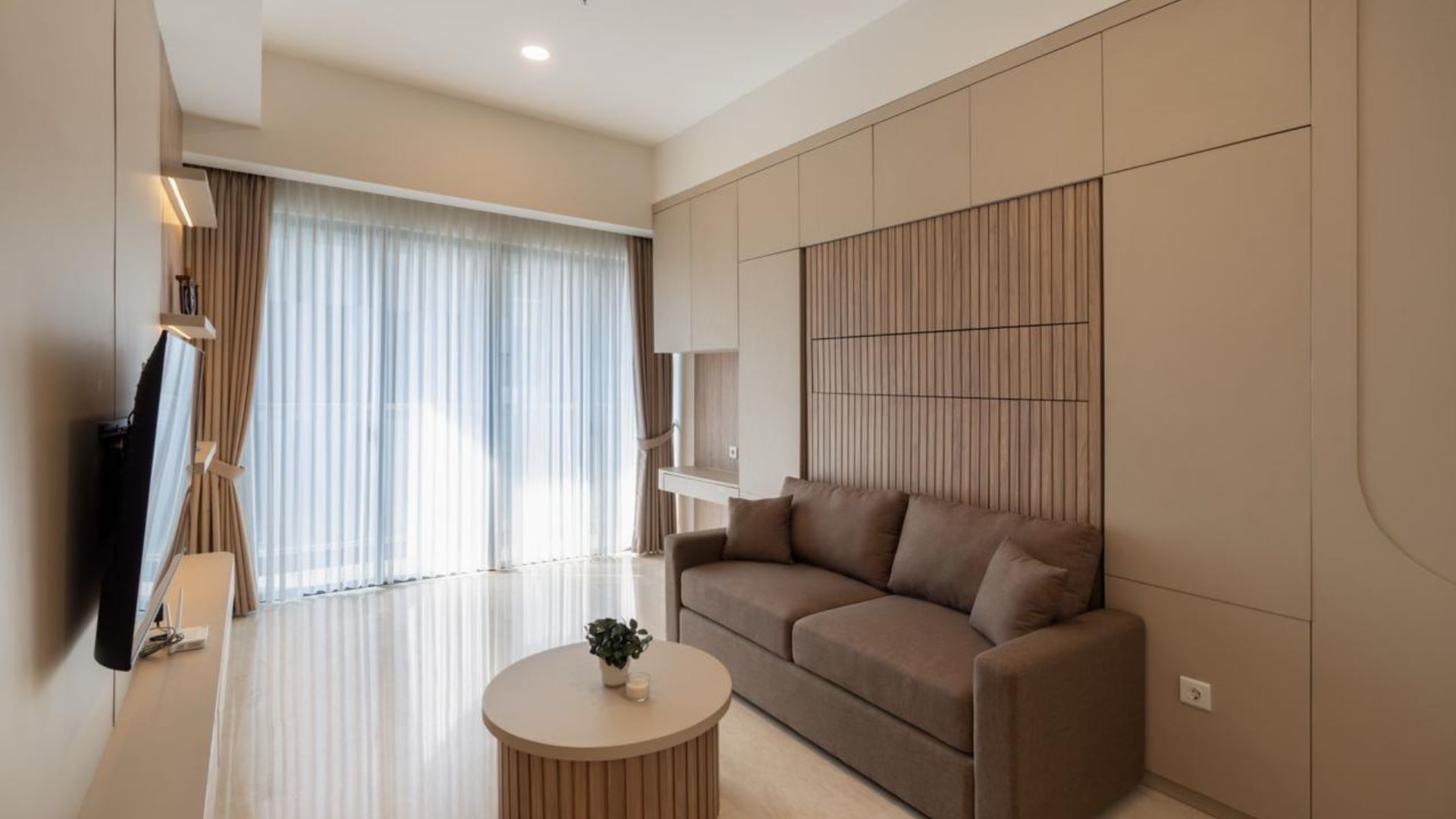 57 Promenade – Compact Stylish 1BR Residence