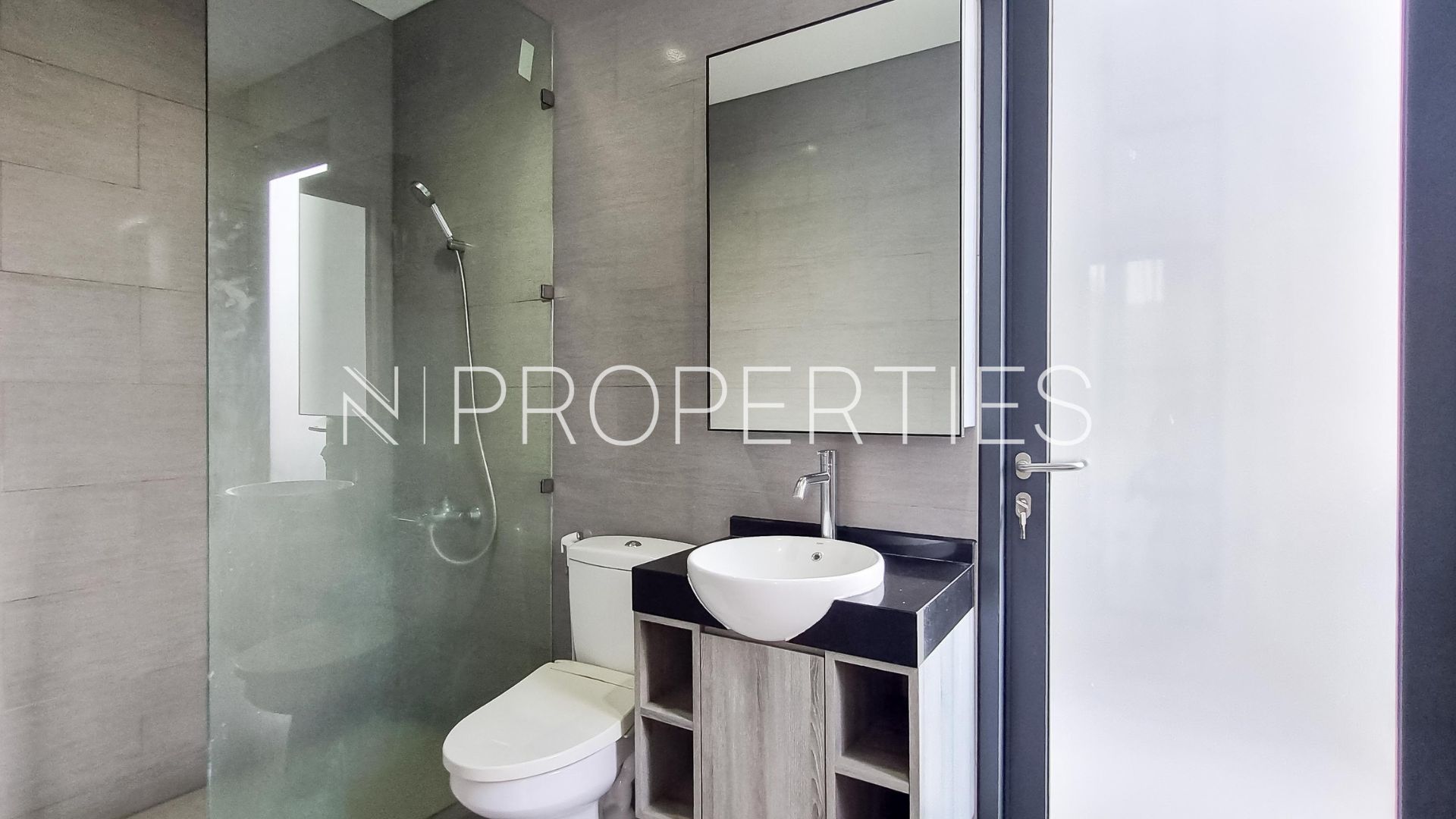 Prime 4BR Residence with Practical Layout – Cilandak
