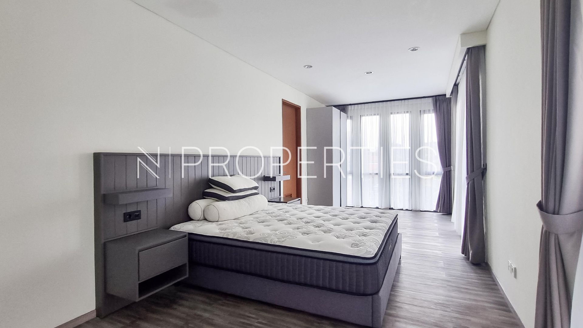 Prime 4BR Residence with Practical Layout – Cilandak