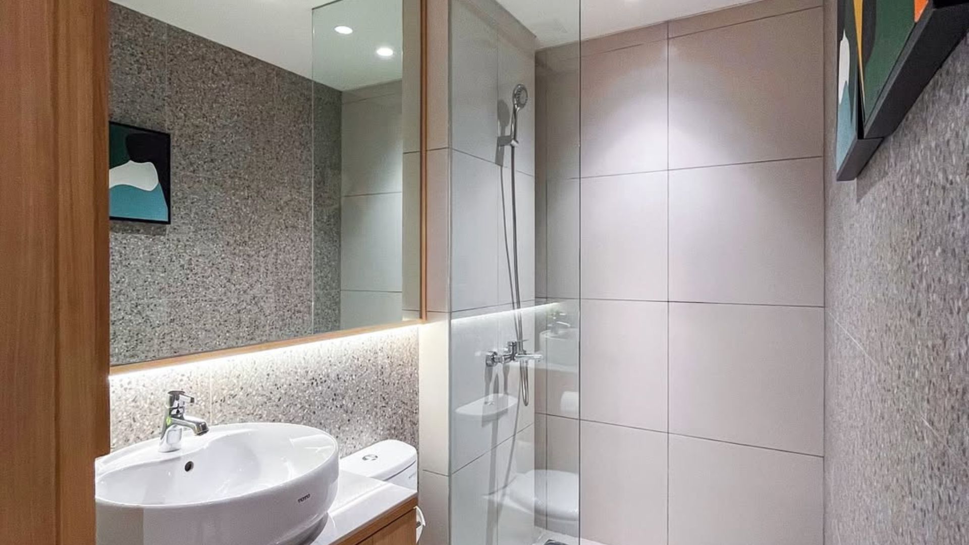 ARIES 7-3BR-BATHROOM 2 Comfortable 3BR for Living – Kebon Jeruk