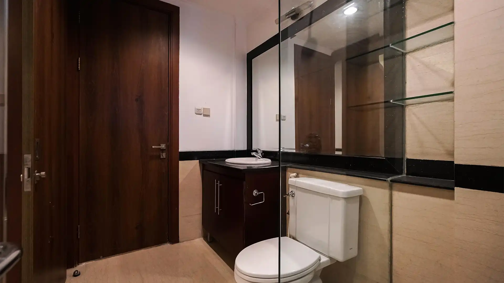 Elegant 5BR Home at Astoria Residence