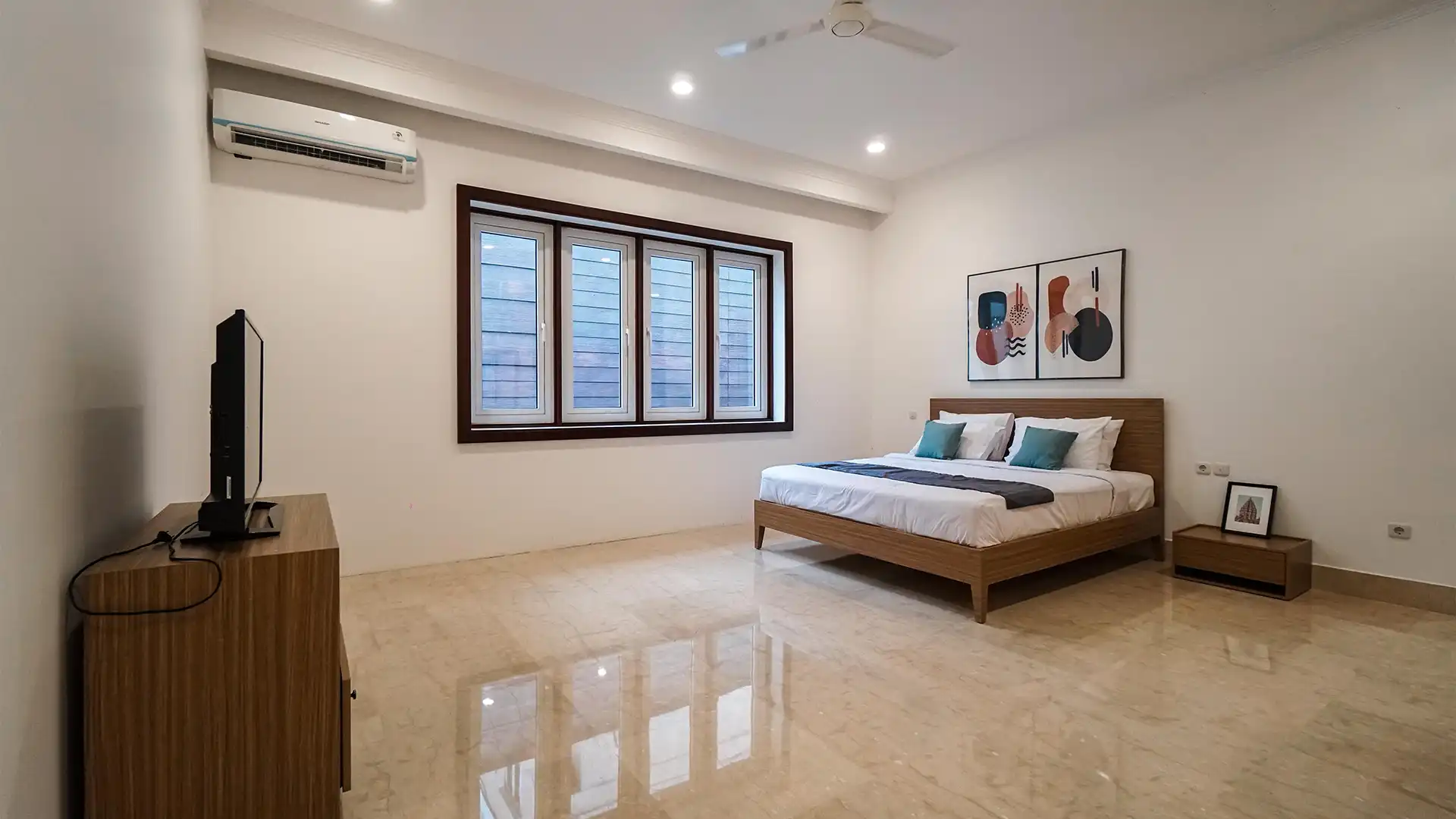Elegant 5BR Home at Astoria Residence