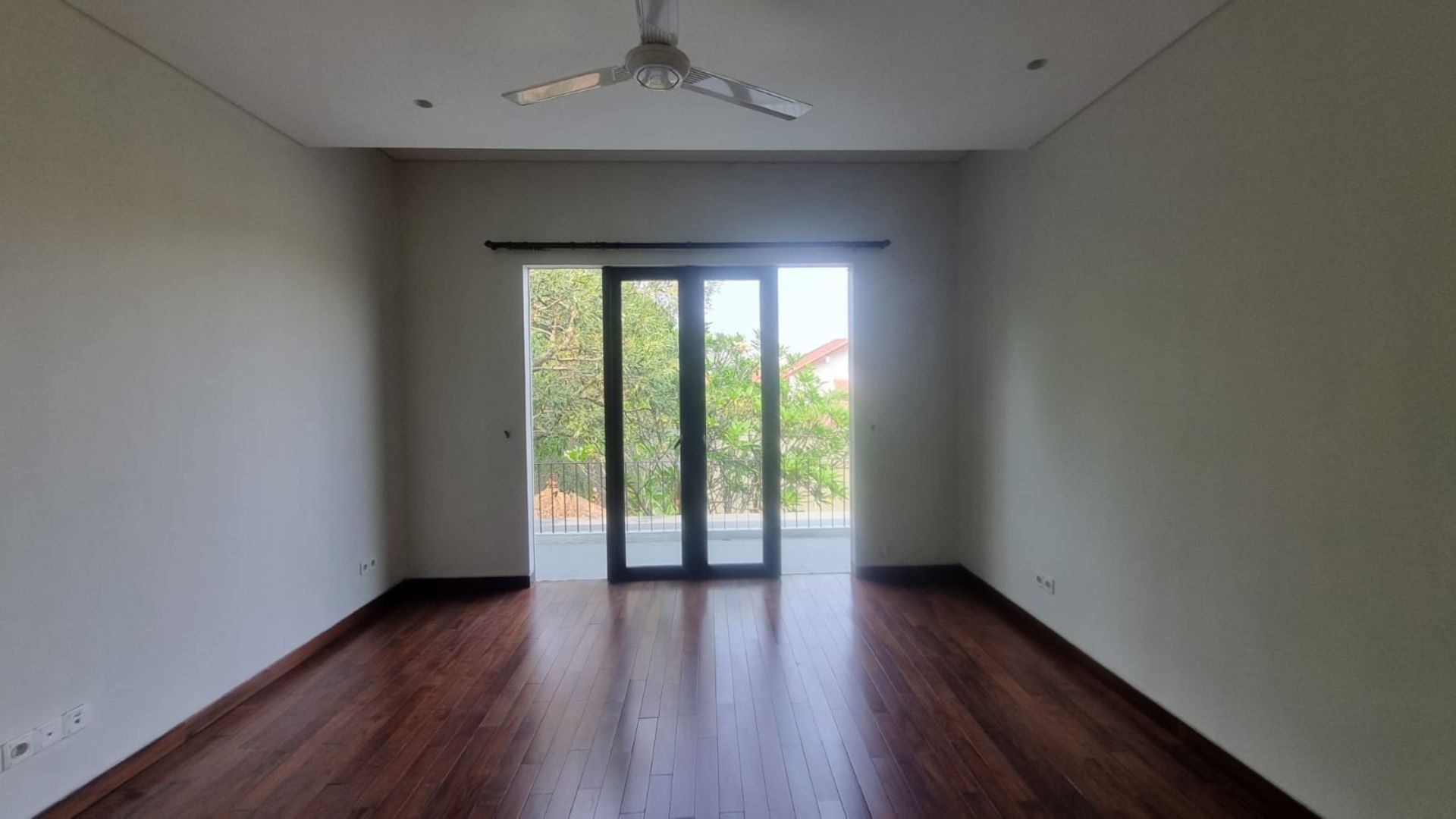 BANGKA 11 NO.1-4BR-BEDROOM 2 Refined 4BR Home in Prime Area – Kemang