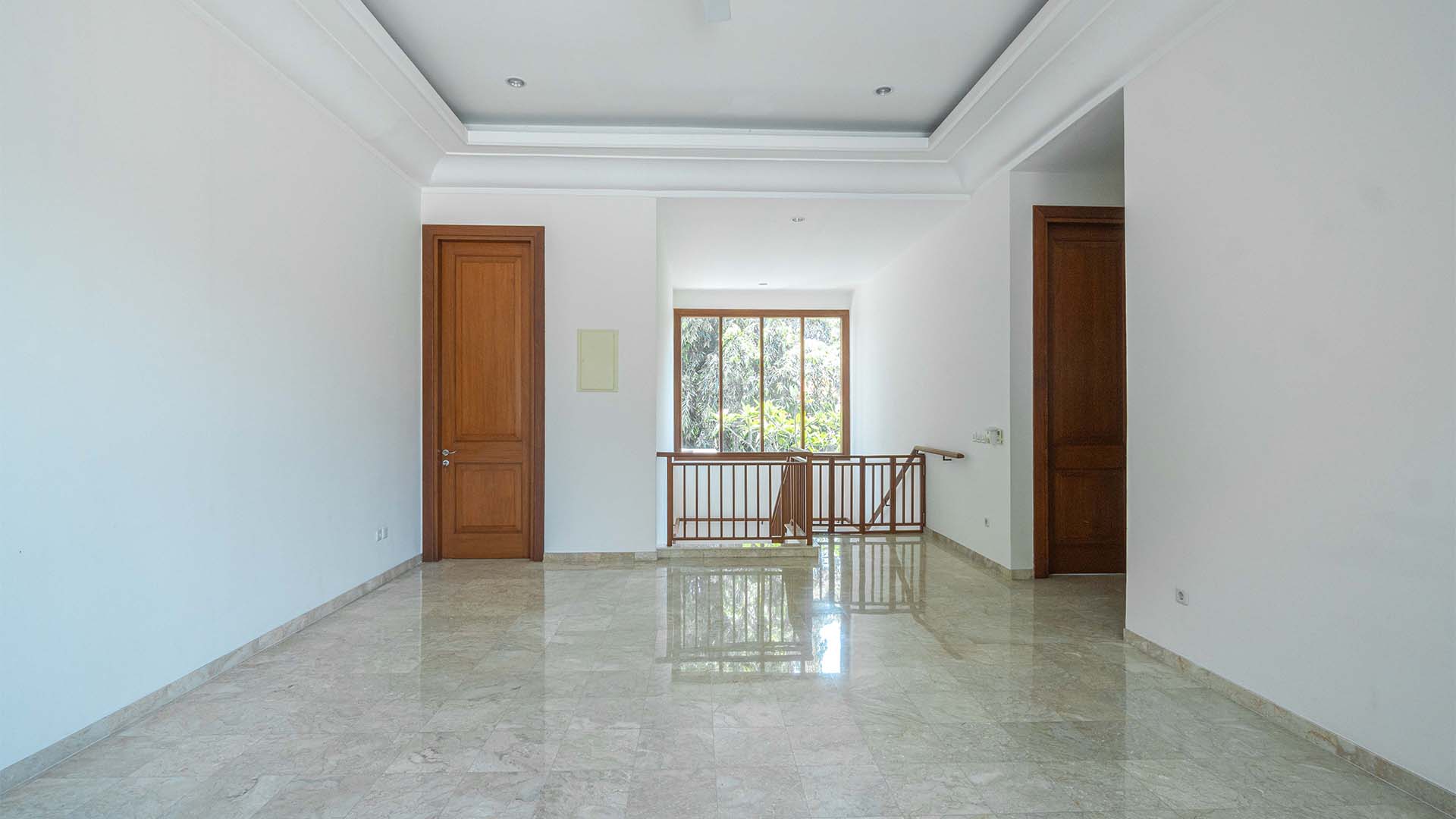 BENDA DALAM-5BR-FAMILY AREA AT SECOND FLOOR Modern 5BR Residence for Families at Cilandak