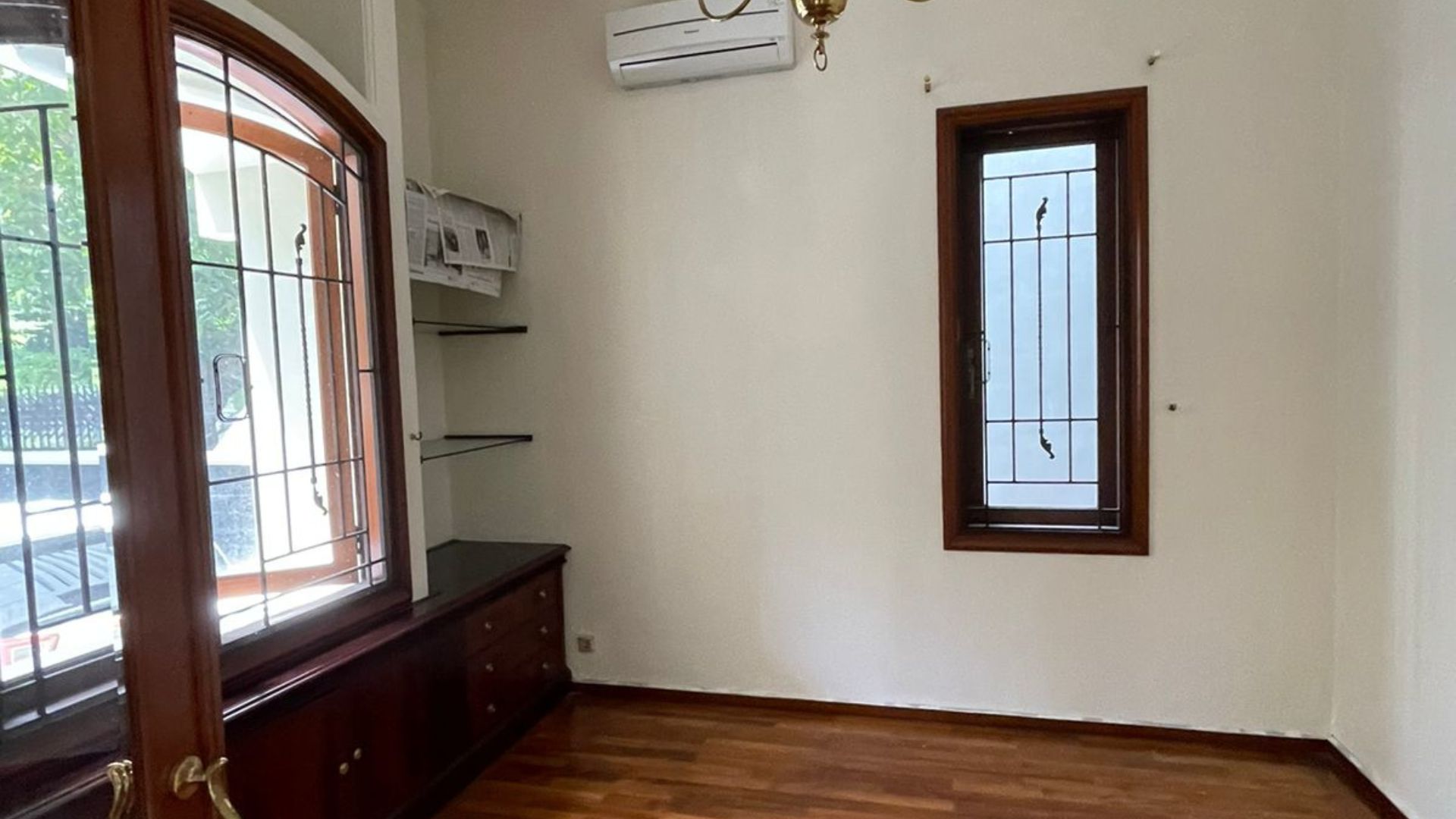 BRAWIJAYA 2 NO.12-4BR-BEDROOM 3 Elegant 4BR Home for Comfort