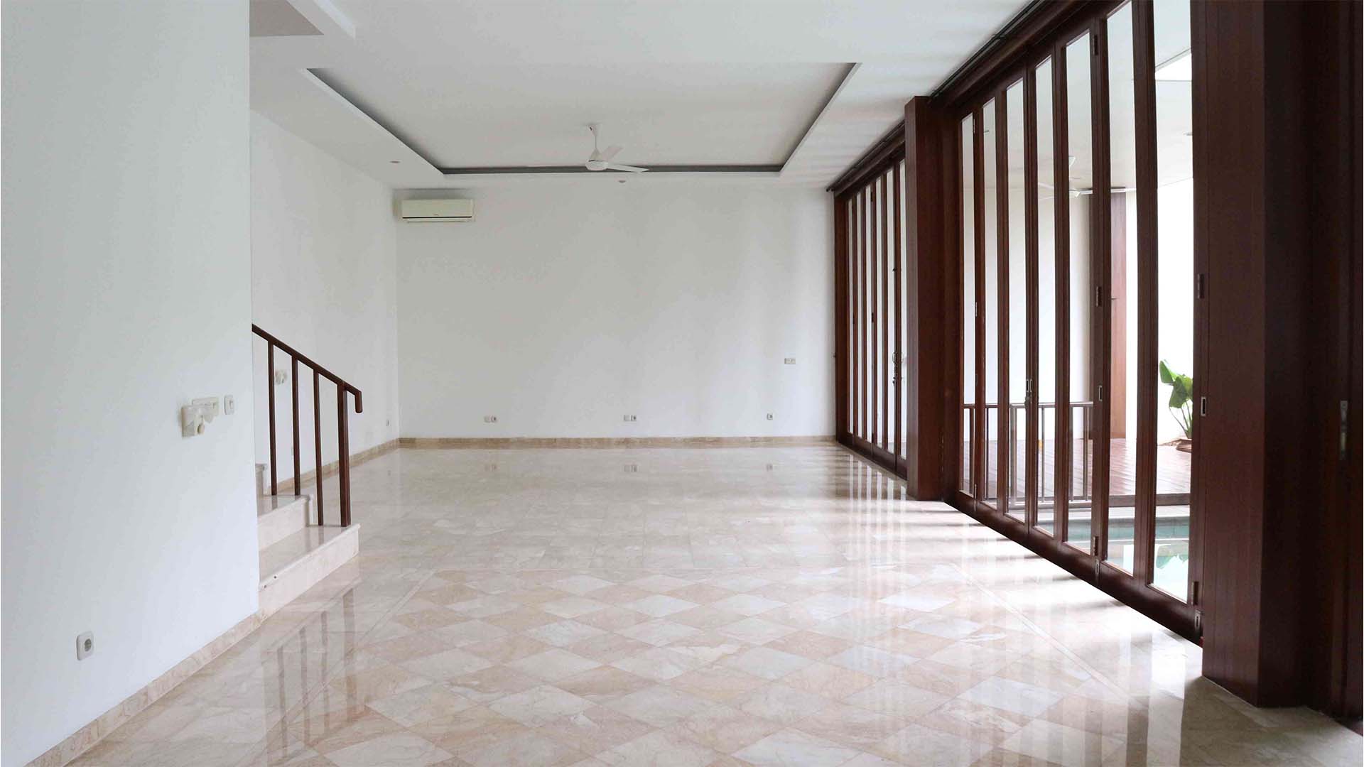 Modern 4BR Home for Premium Living – Cipete