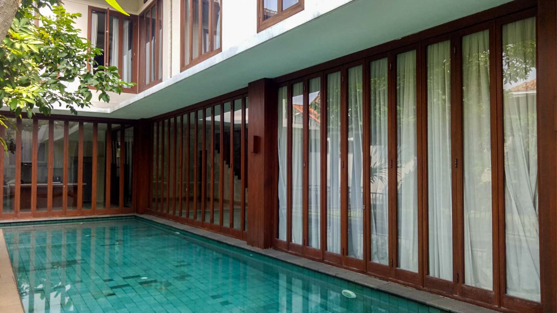 BUNGA CEMPAKA-4BR-SWIMMING POOL (2)