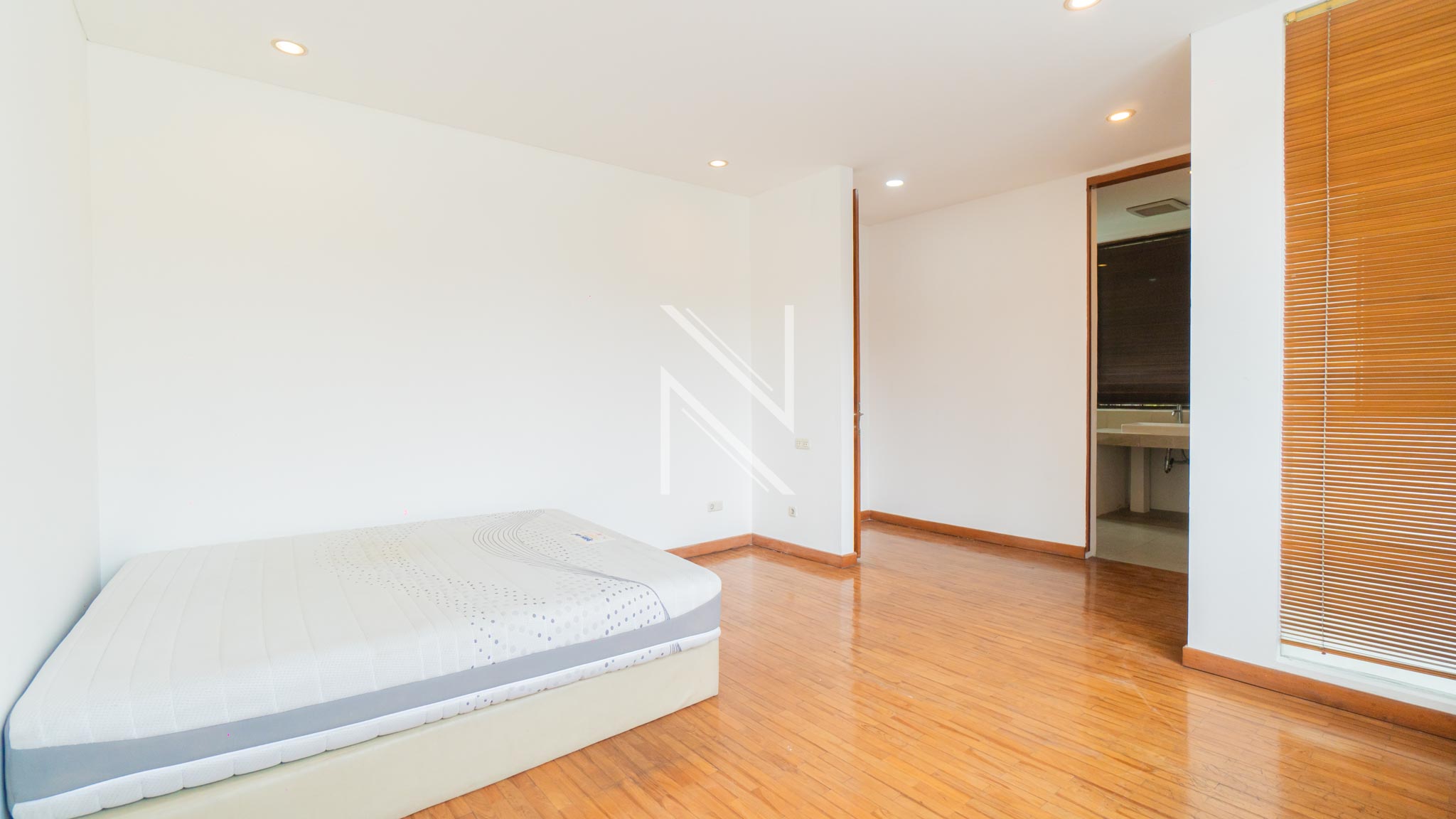 Stylish and Premium 3BR Urban Home – Kemang