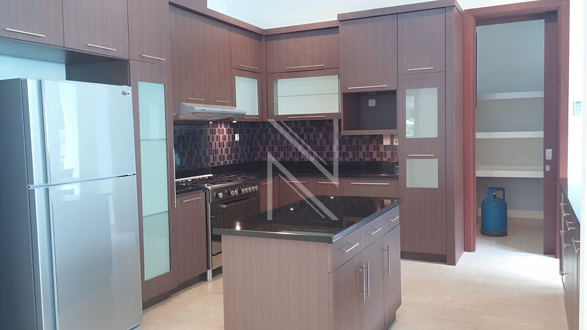 CILANDAK (ASTORIA RESIDENCE) – NO CLD469 – KITCHEN Functional 5BR Home at Astoria Residence