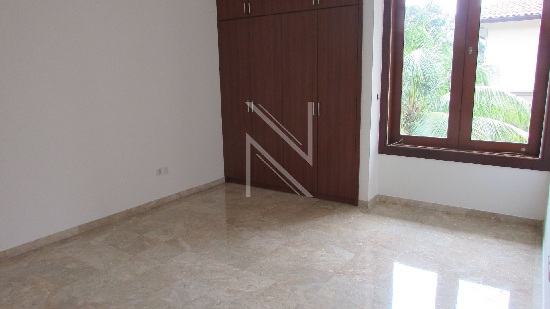 Cilandak Luxury 4BR Home for Family