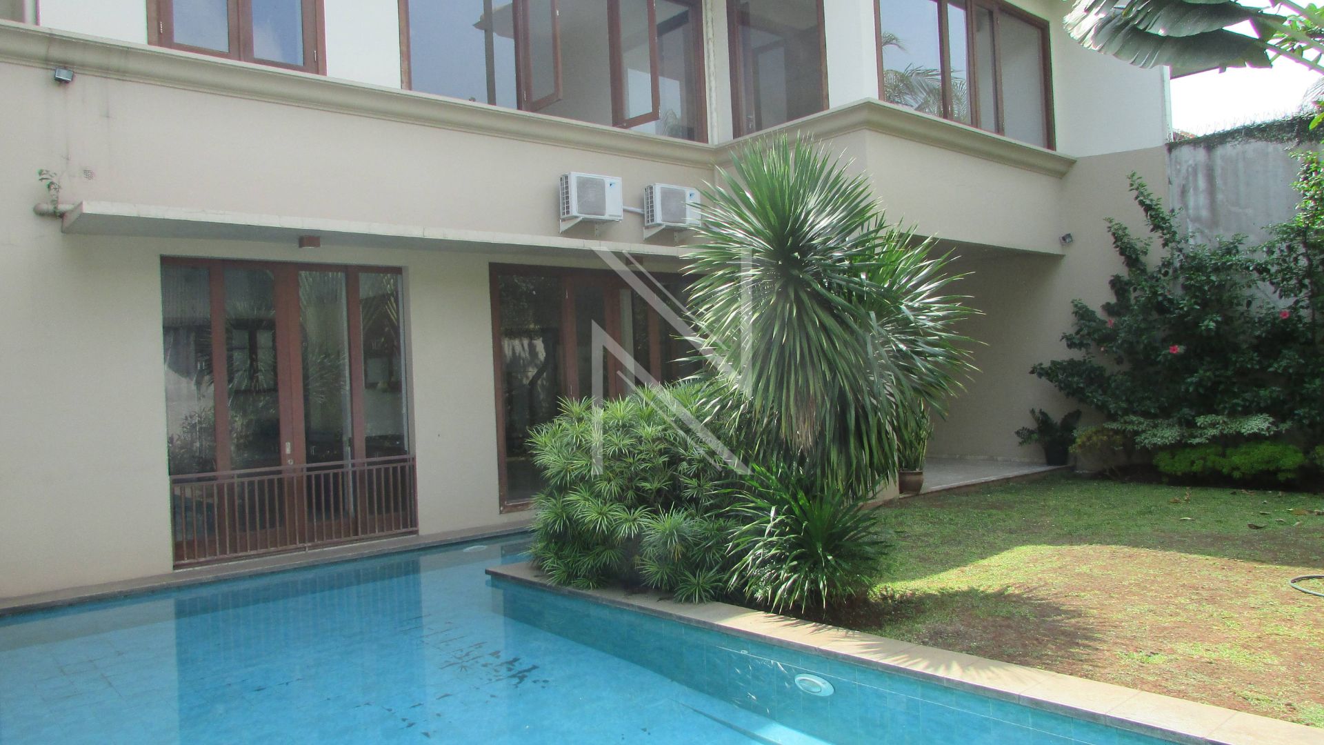 Cilandak Luxury 4BR Home for Family