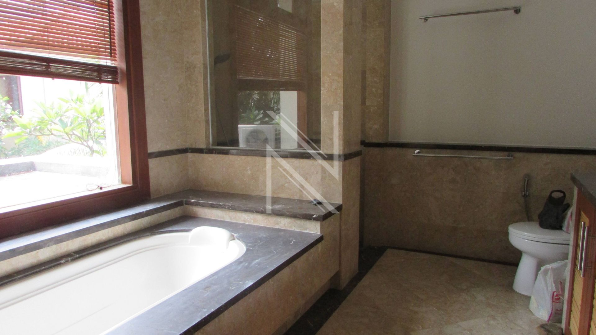Expansive 6BR for Large Families – Cilandak