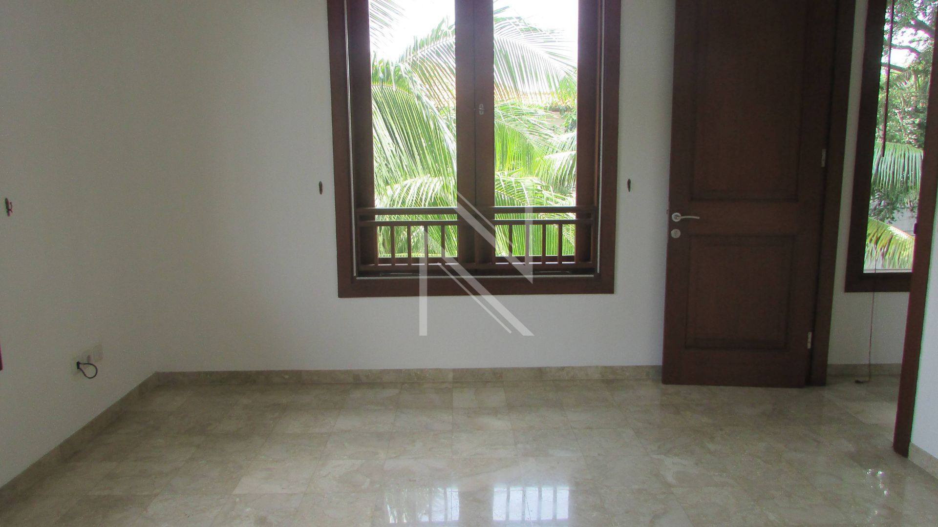 Expansive 6BR for Large Families – Cilandak