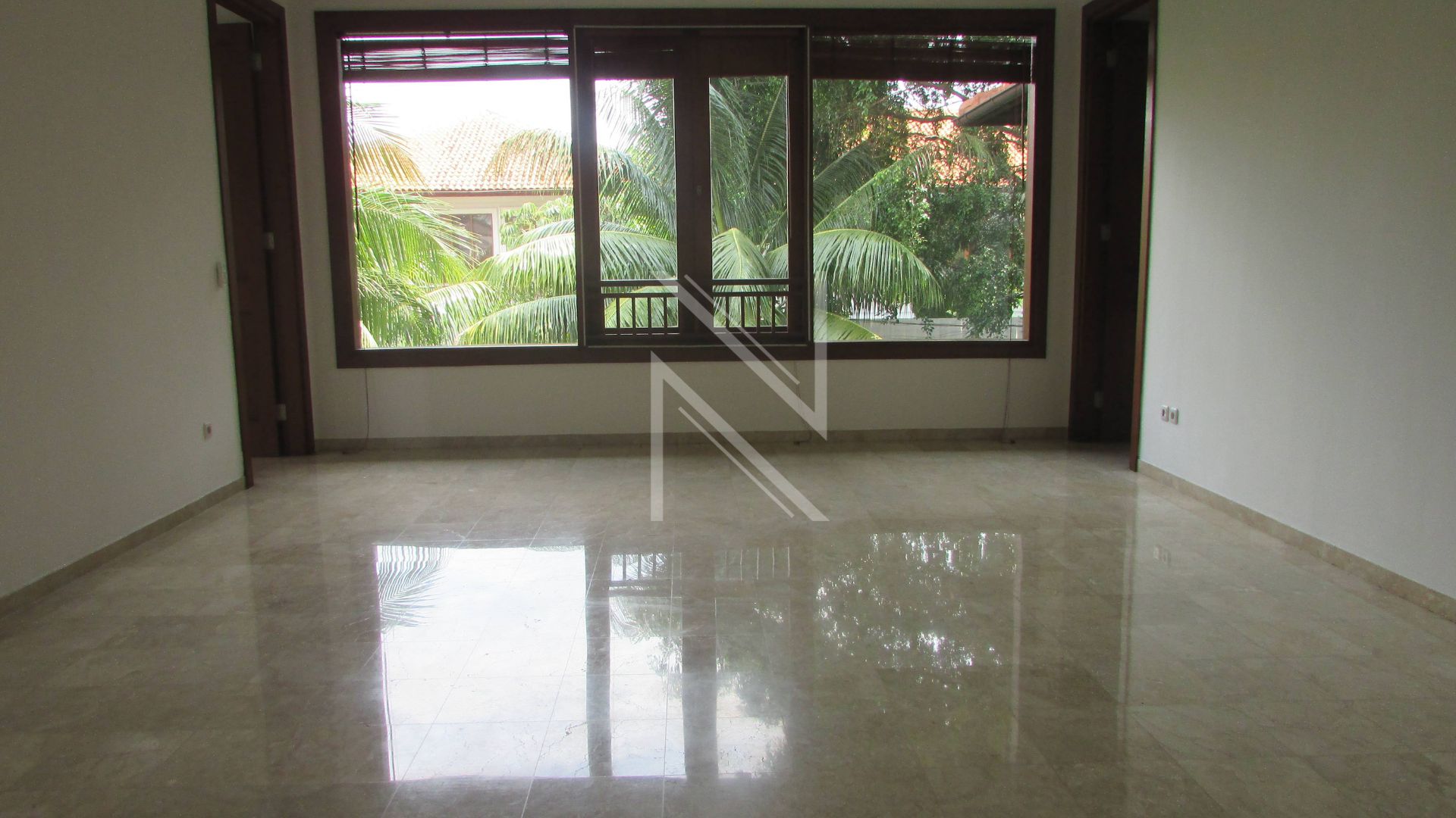 Expansive 6BR for Large Families – Cilandak