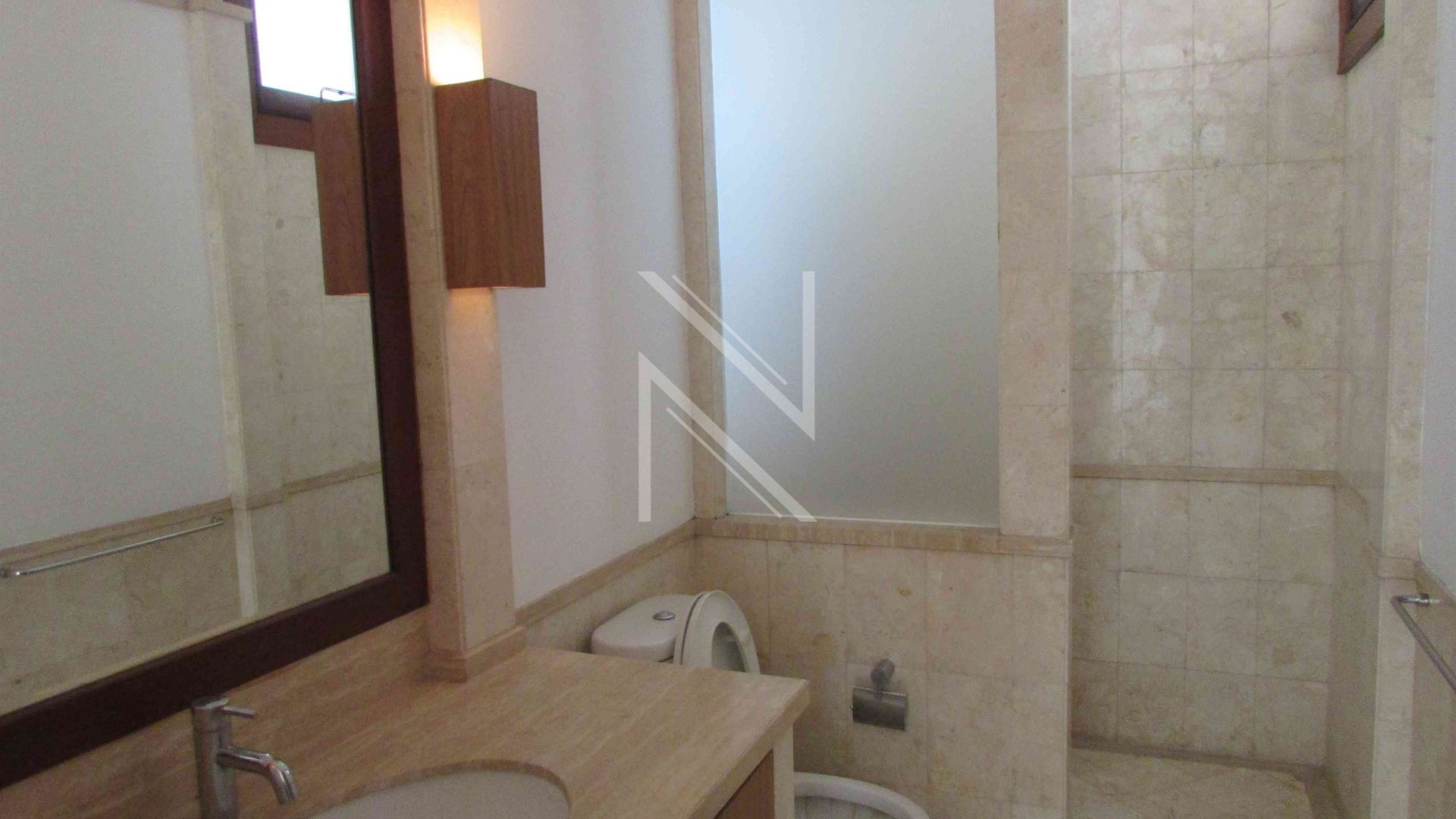 Well-Planned 4BR for Daily Living – Cilandak