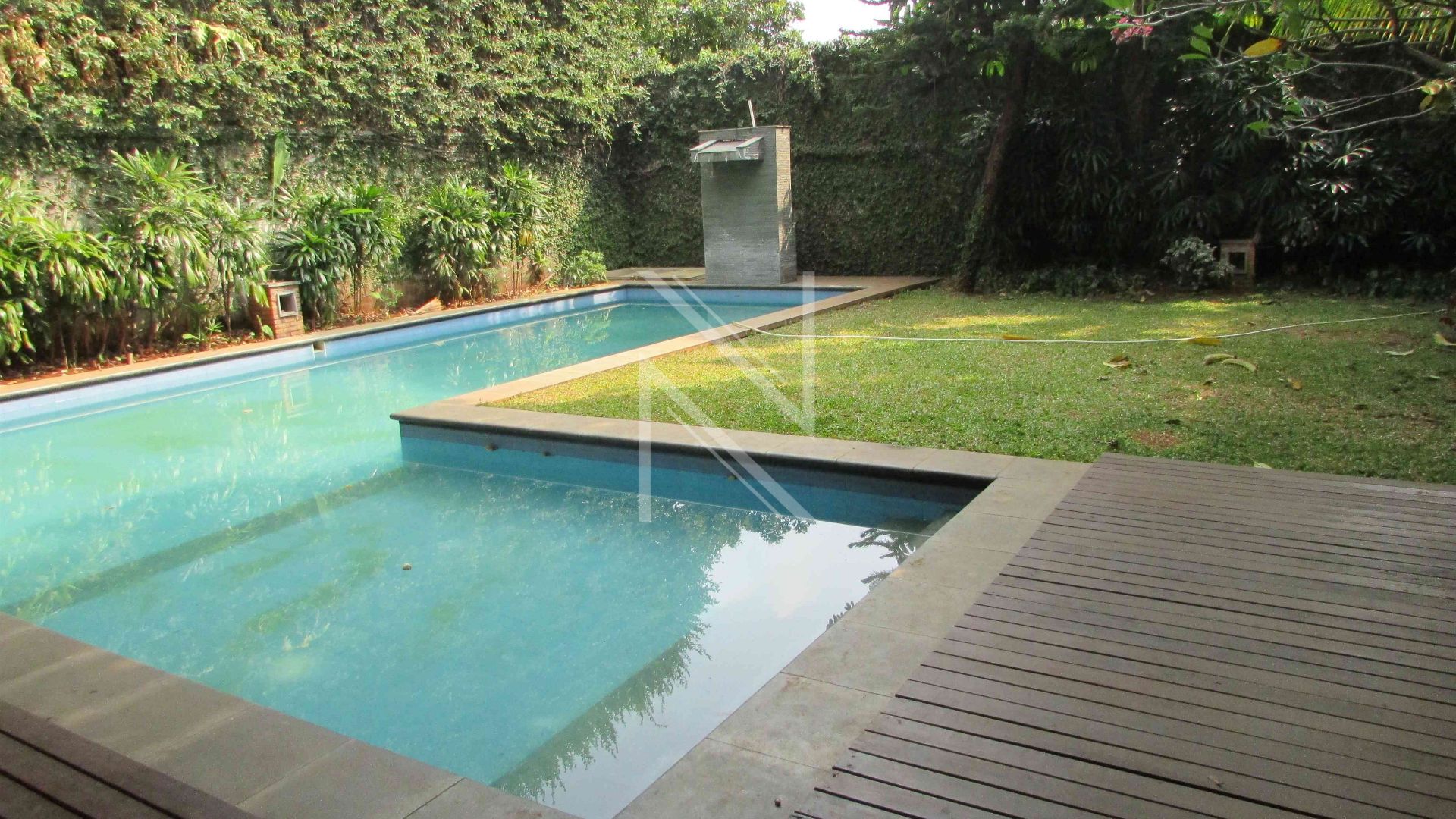Well-Planned 4BR for Daily Living – Cilandak