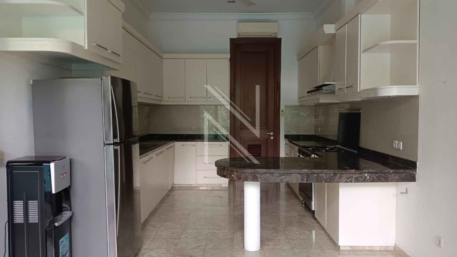 Modern 4BR for Premium Living – Cilandak