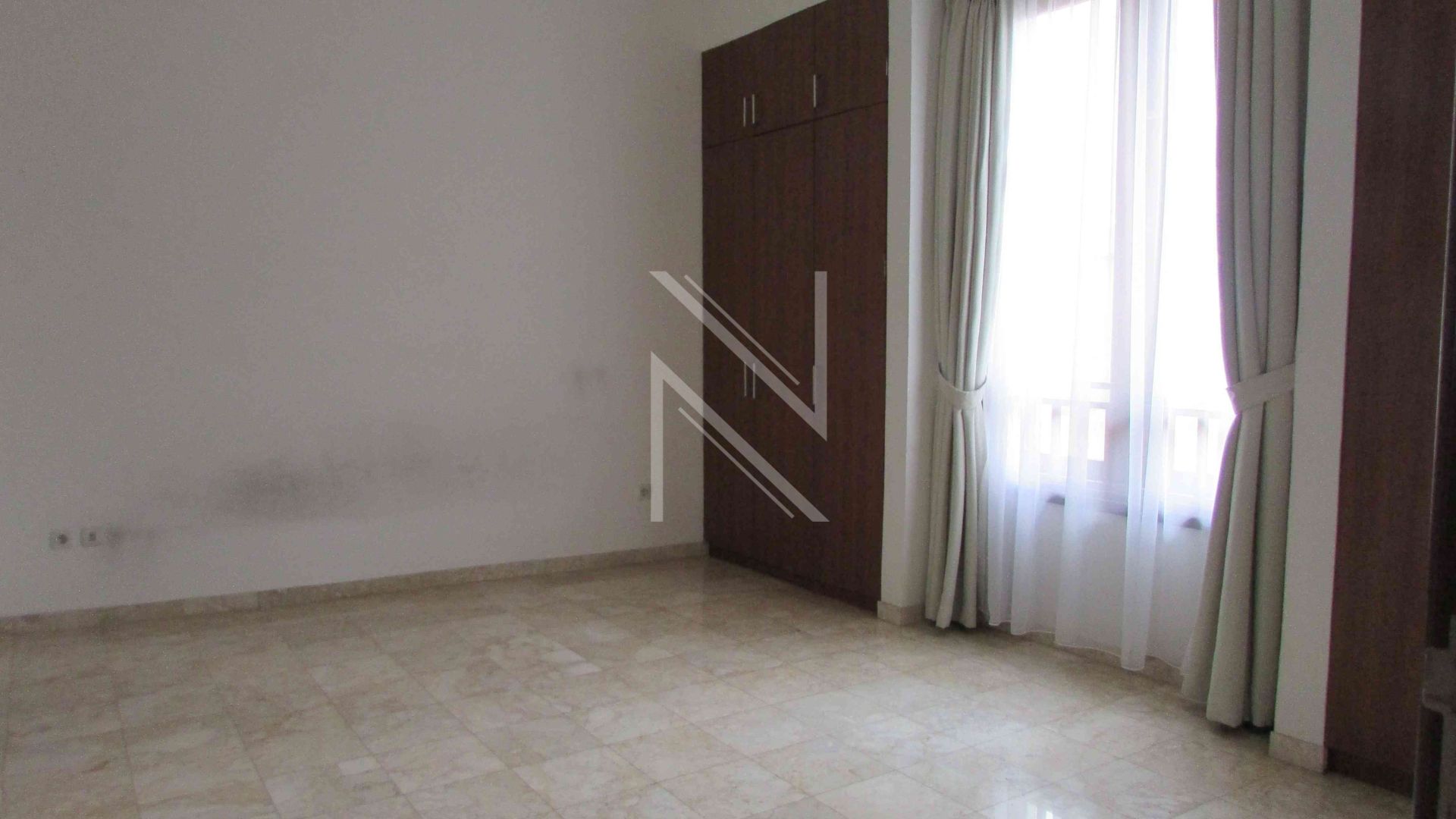Spacious 5BR Home with Flexible Rooms – Cilandak