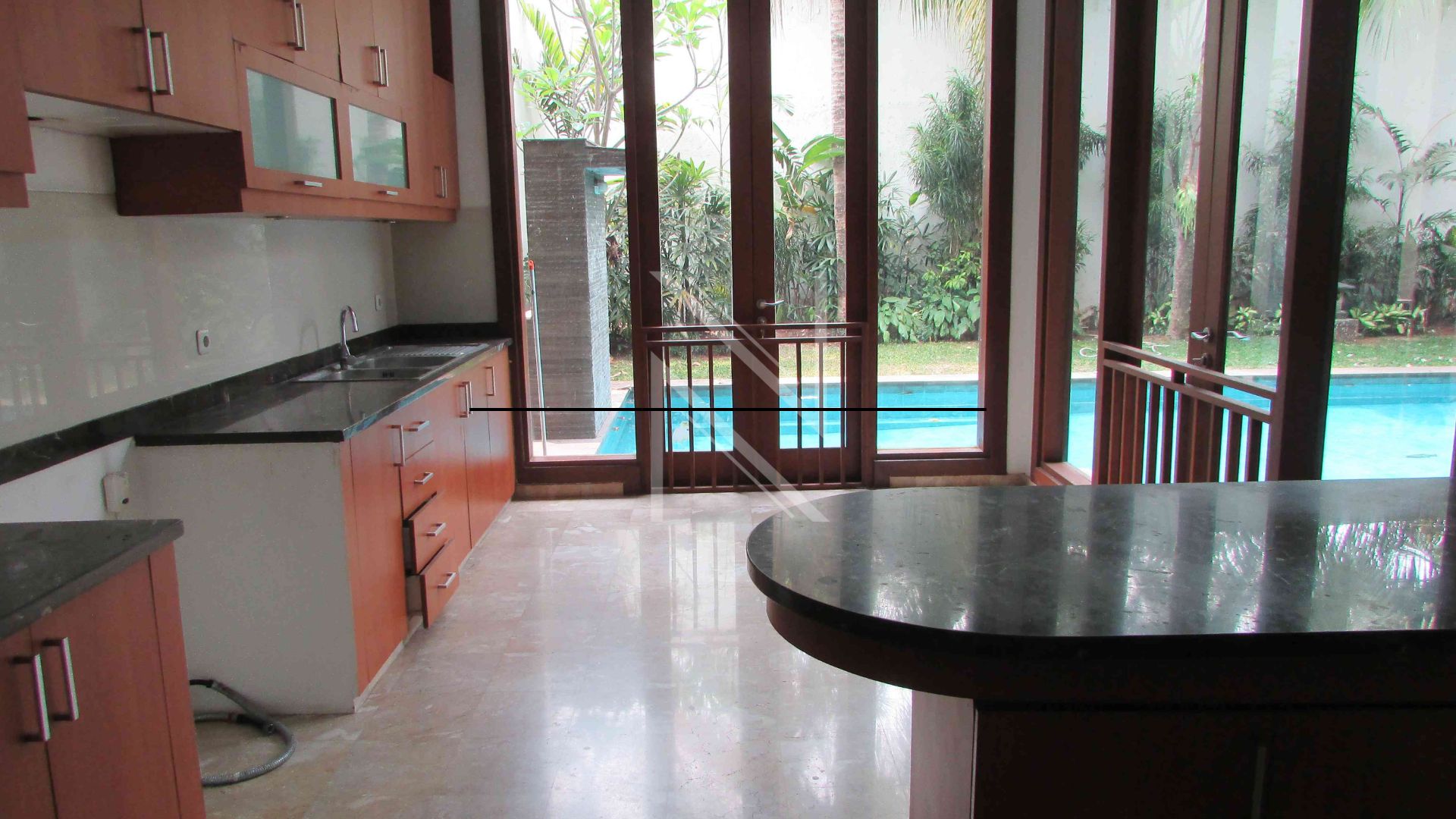 Spacious 5BR Home with Flexible Rooms – Cilandak