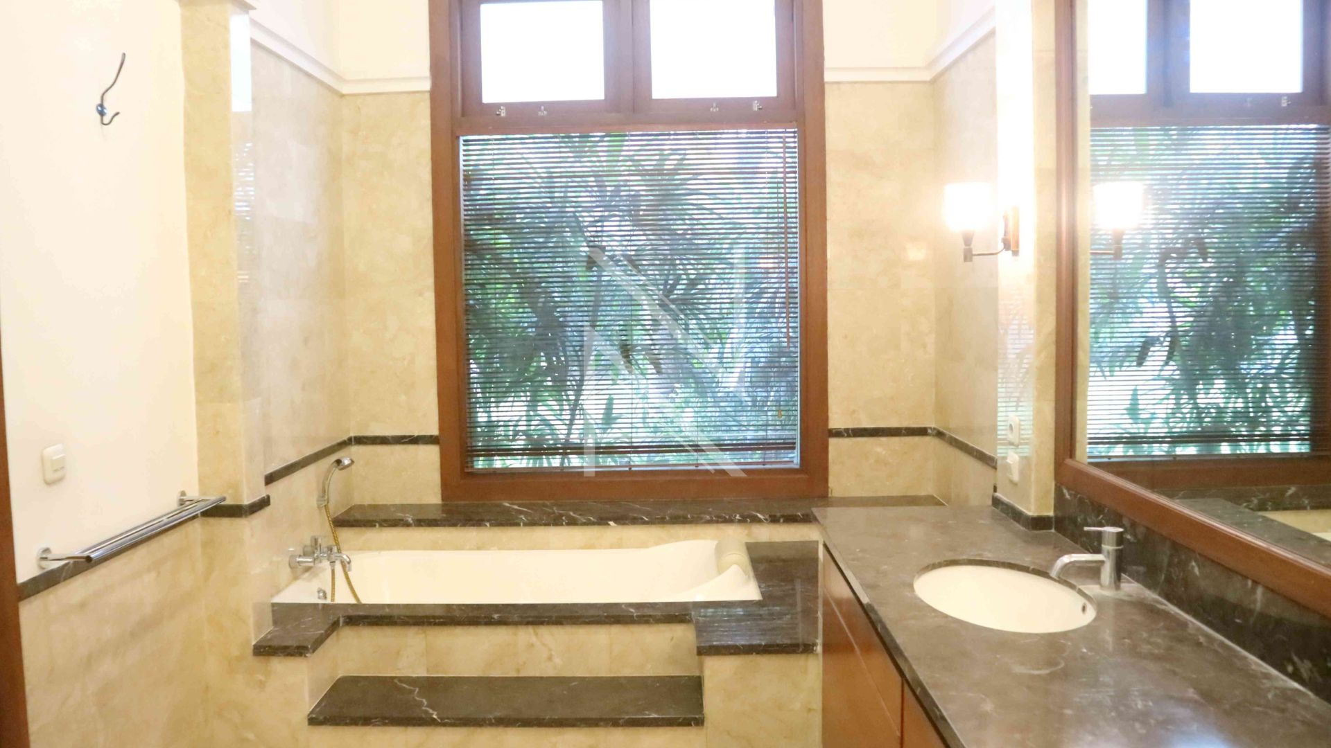 Functional 4BR Home in a Cilandak