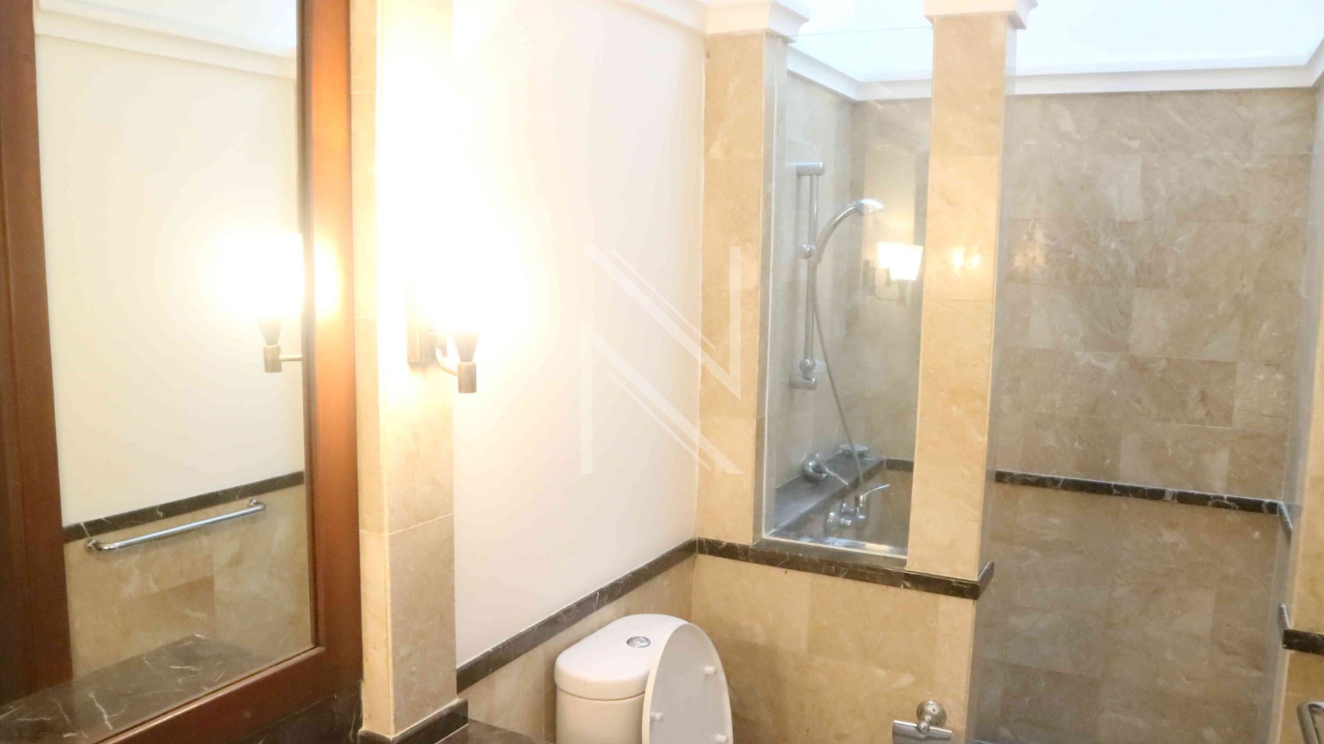 Functional 4BR Home in a Cilandak
