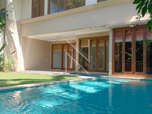 CILANDAK (Compound House Pejaten, Kecapi 8) - NO PJTN084 - SWIMMING-POOL