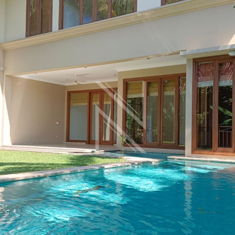 CILANDAK (Compound House Pejaten, Kecapi 8) - NO PJTN084 - SWIMMING-POOL