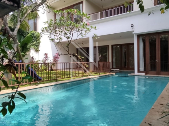 CILANDAK (Compound House Pejaten, Kecapi 8) - NO PJTN161 - SWIMMING-POOL