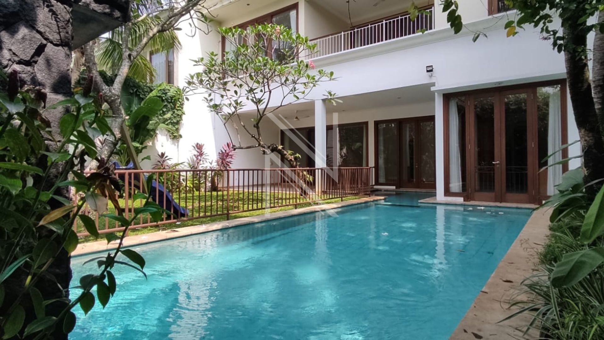 CILANDAK (Compound House Pejaten, Kecapi 8) - NO PJTN161 - SWIMMING-POOL