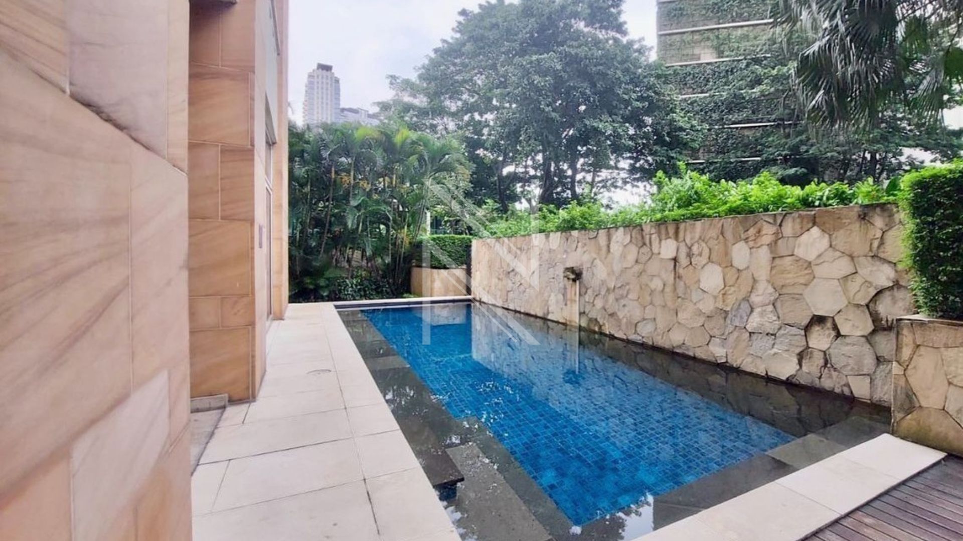 CILANDAK – NO PKBRES027 – SWIMMING-POOL Excellence Urban Living at Pakubuwono Residence