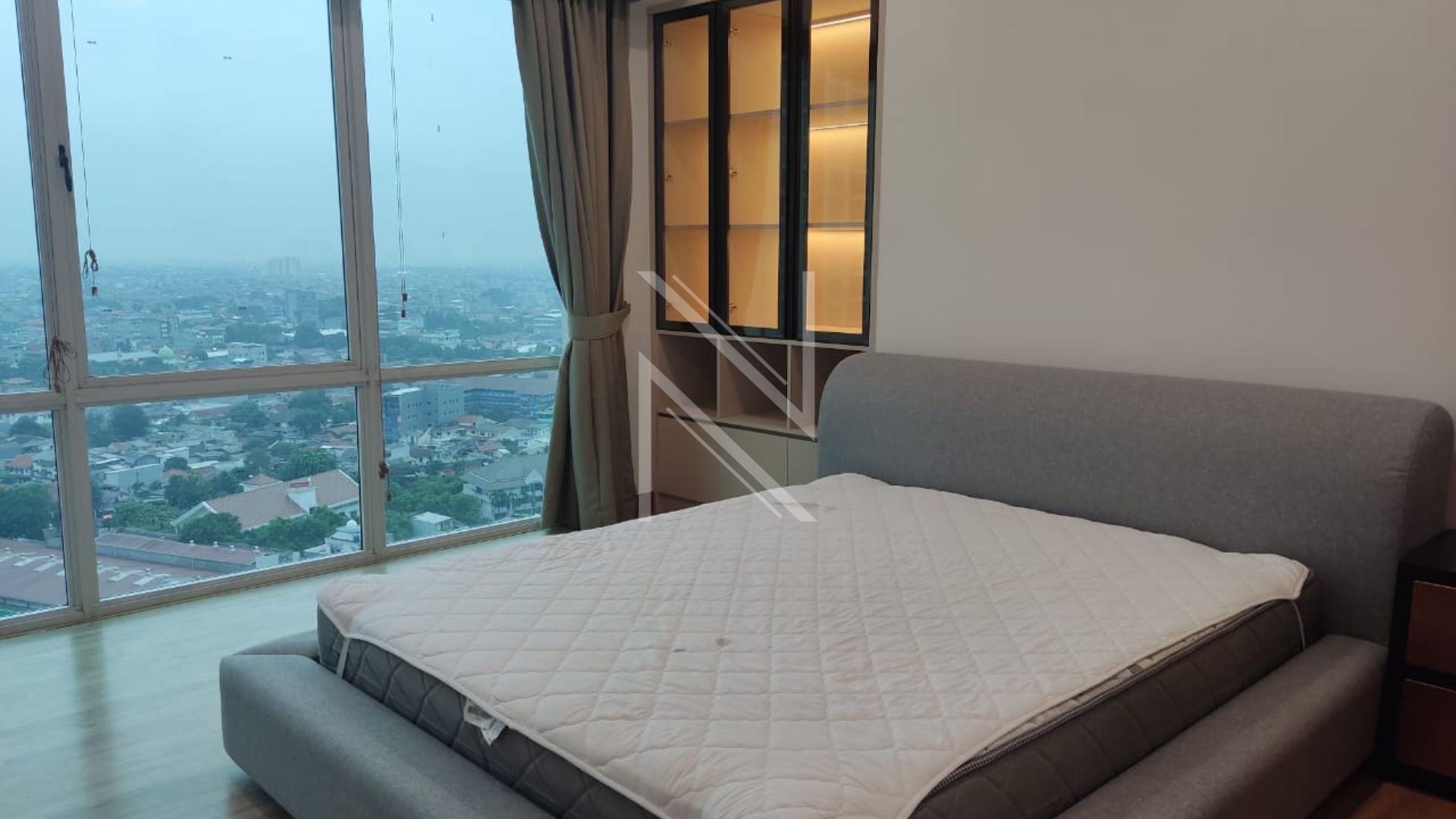 CILANDAK – NO PKBRES032 – MASTER-BEDROOM Premium 2BR Urban in Prime Pakubuwono Residence