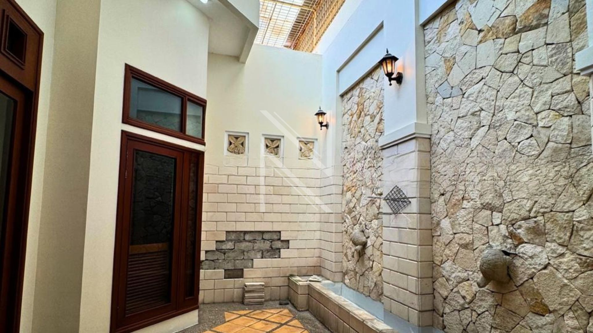 CILANDAK (Stand alone house Kebayoran Baru) – NO KBBR283 – BACK-OF-HOUSE Prestigious 3BR Home for Daily Living – Kebayoran Baru