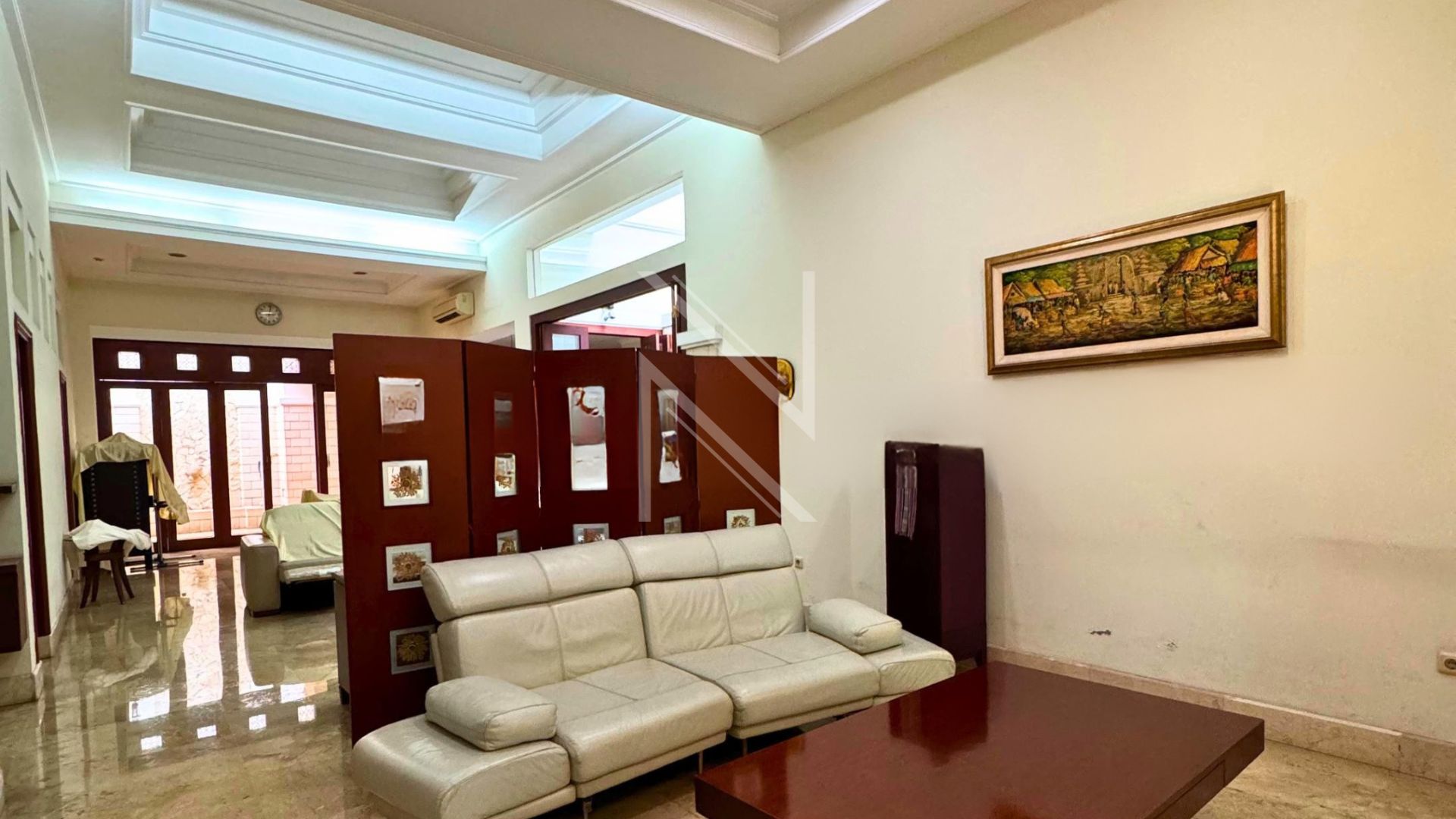 CILANDAK (Stand alone house Kebayoran Baru) – NO KBBR283 – ENTRANCE Prestigious 3BR Home for Daily Living – Kebayoran Baru