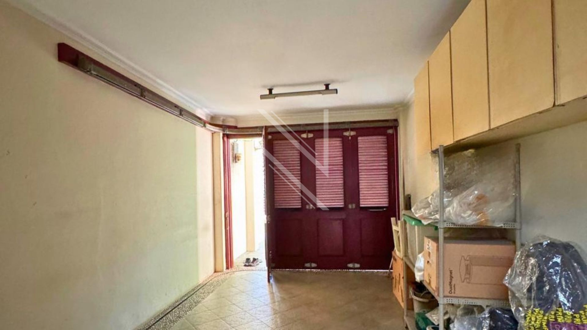 CILANDAK (Stand alone house Kebayoran Baru) – NO KBBR283 – GARAGE Prestigious 3BR Home for Daily Living – Kebayoran Baru