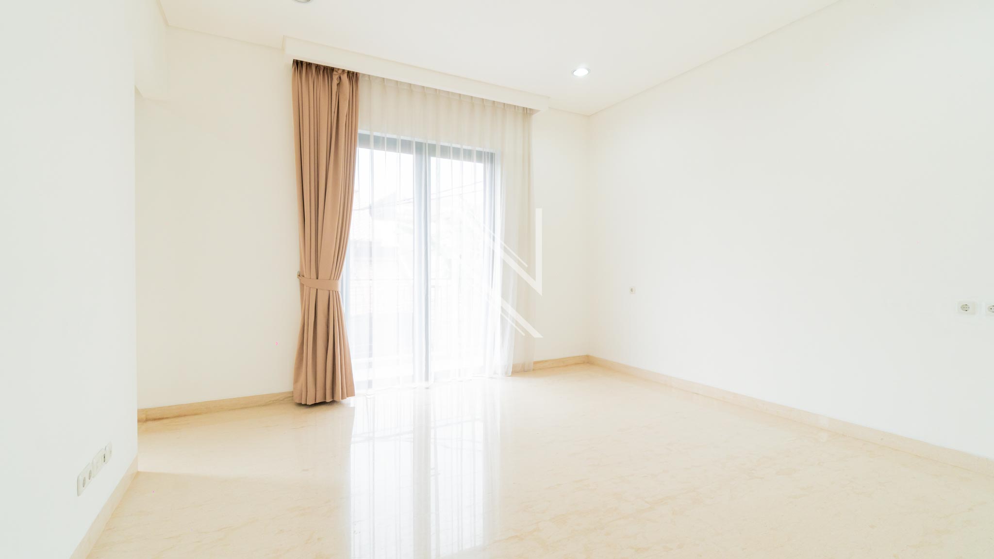CIPAYUNG II-5BR-BEDROOM 4 ANGLE 1 Elegant 5BR for Refined Family Living – Kebayoran Baru