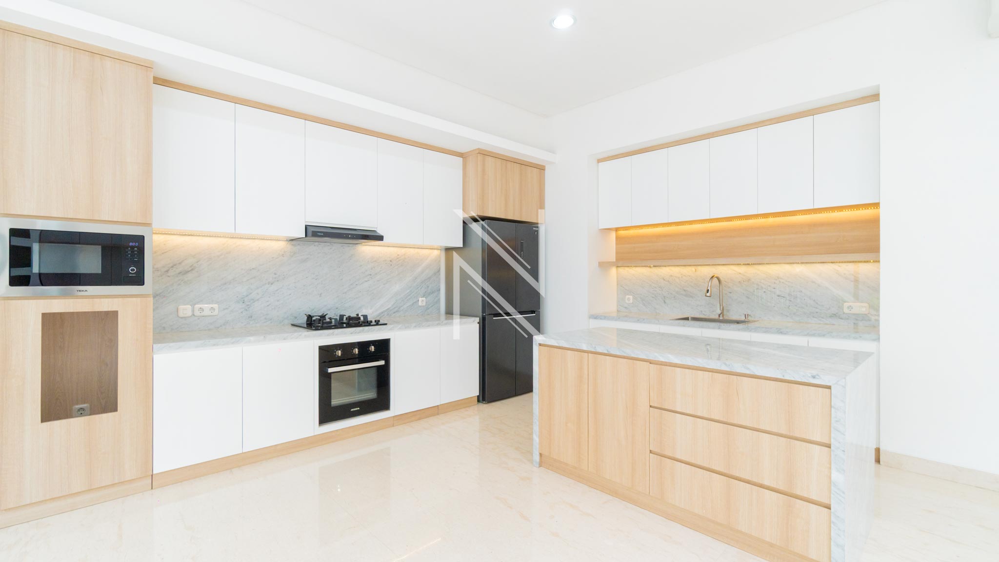 CIPAYUNG II-5BR-KITCHEN AREA DETAIL Elegant 5BR for Refined Family Living – Kebayoran Baru