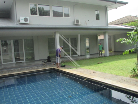 CIPETE - NO CPT068 - SWIMMING-POOL