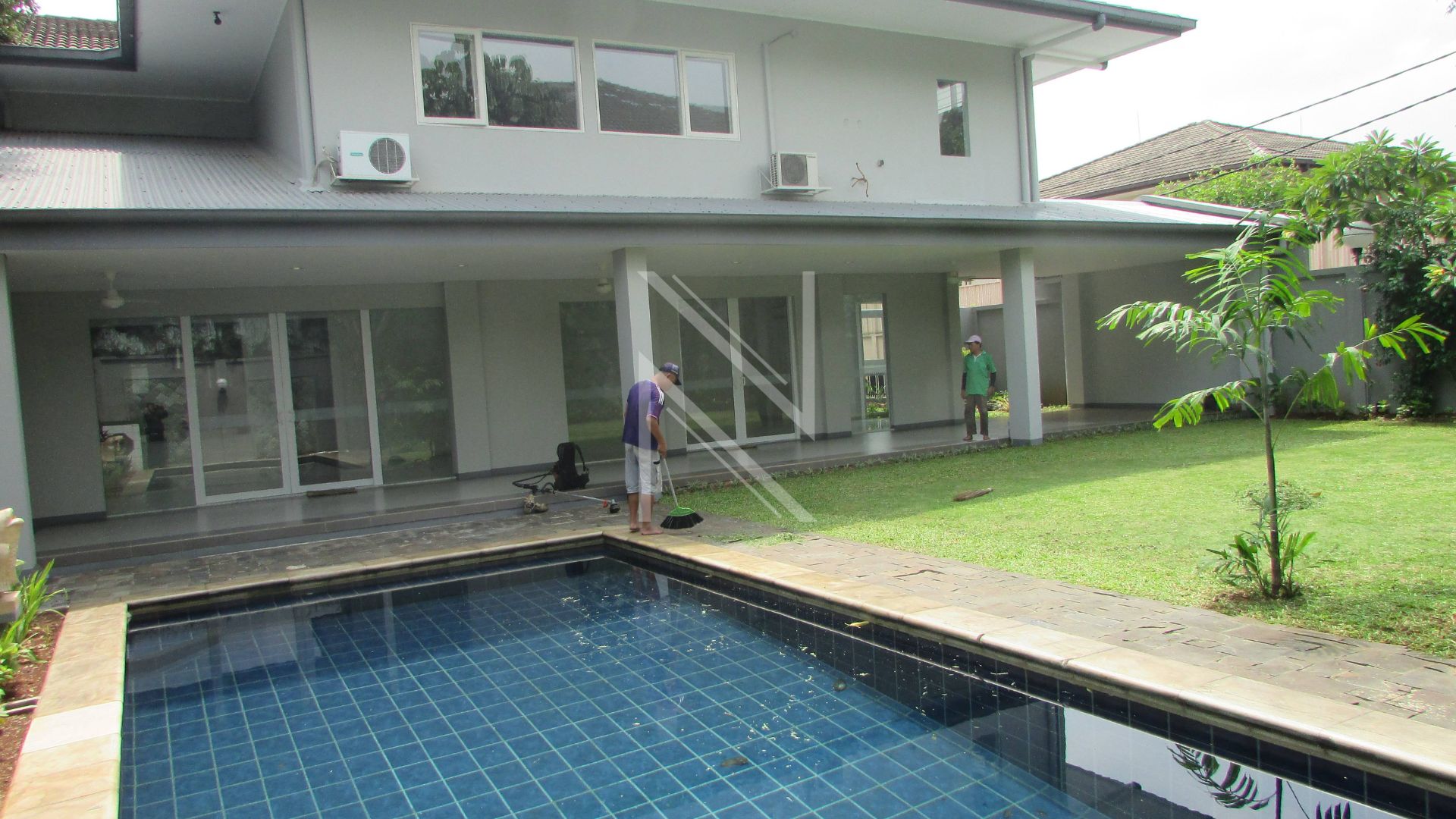 CIPETE - NO CPT068 - SWIMMING-POOL