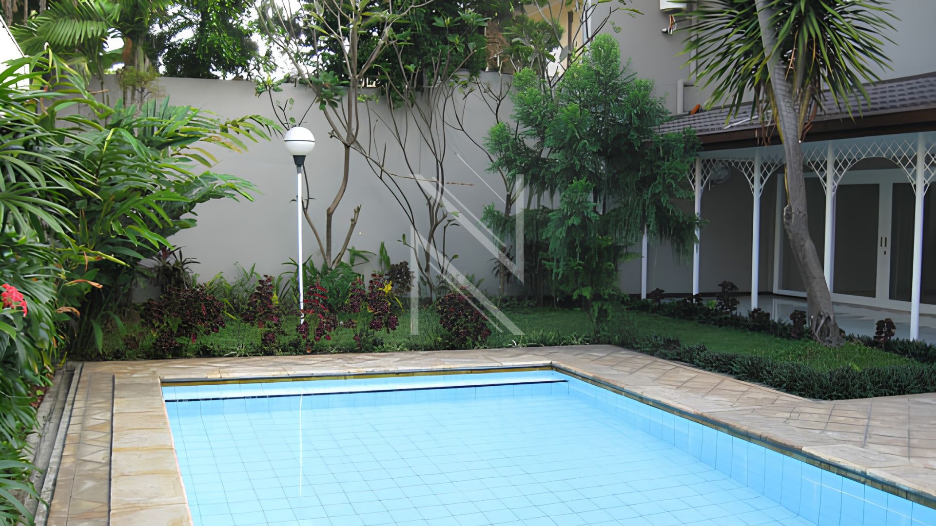 CIPETE – NO CPT089 – SWIMMING-POOL CIPETE - NO CPT089 - SWIMMING-POOL
