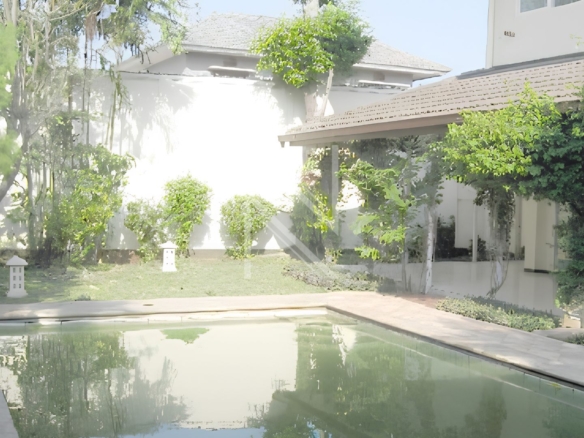 CIPETE - NO CPT126 - SWIMMING-POOL