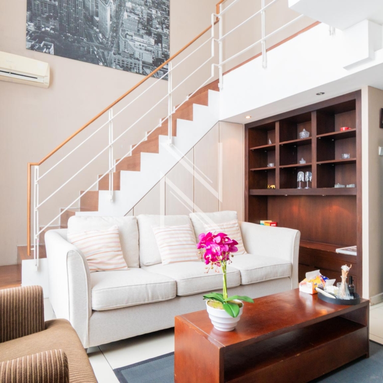 CITYLOFT'S-1BR-LIVING AREA ANGLE 2