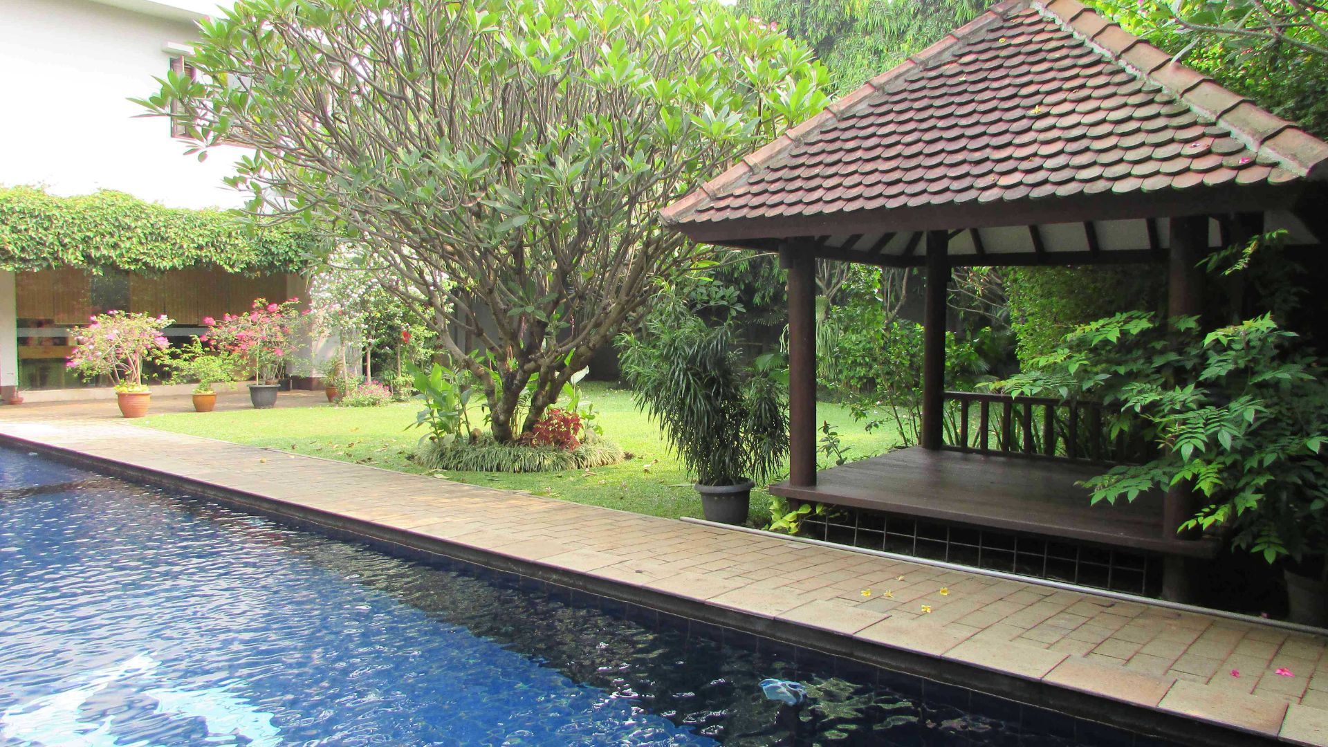 Cilandak Tengah 2 Kav P - Pool.jpg