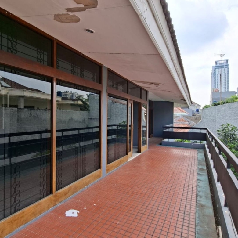 DARMAWANGSA 10 NO. 4E-4BR-BALCONY