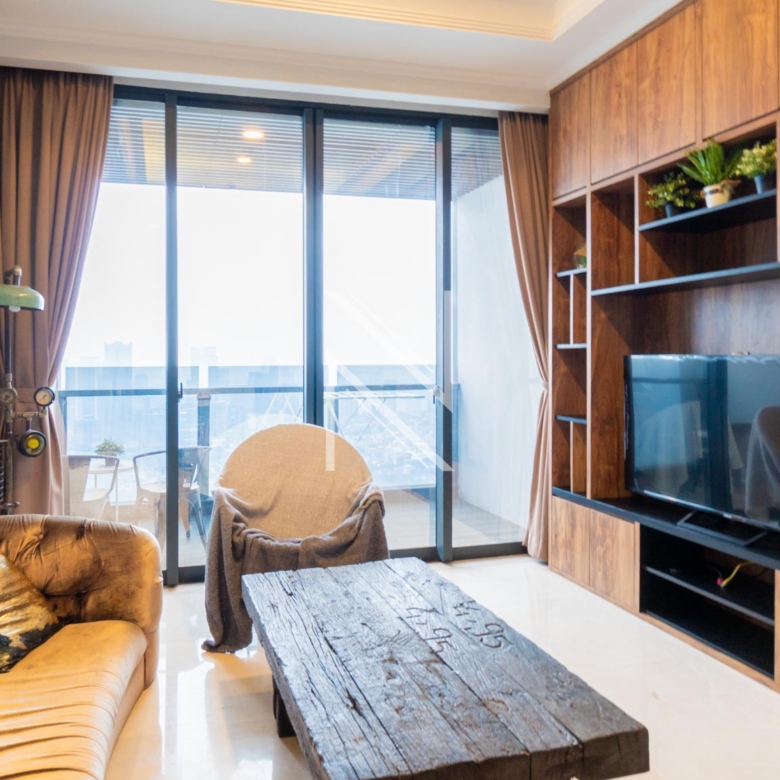 DISTRICT8-1BR-LIVING AREA ANGLE 2